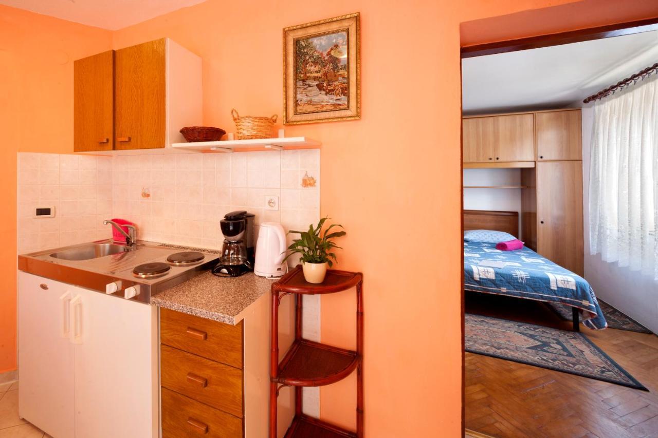 Apartment Brle 포레치 외부 사진